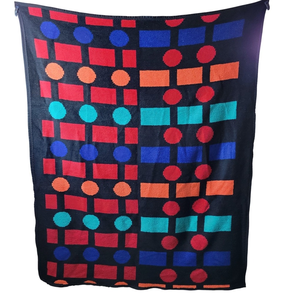 Retro LIDA Acrylic Blanket With Geometric Pattern‎ - 64" x 84"